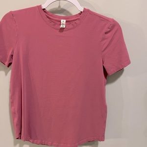 Lululemon Love Tee pink crewneck T-shirt